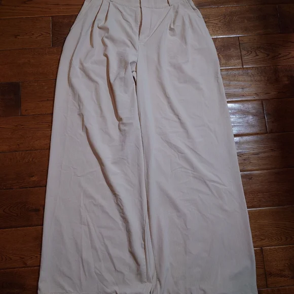 Alo High-Waist Dreamscape Trouser (Long) large - Picture 3 of 6